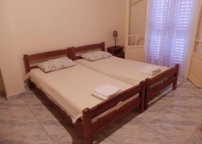 Guest house The Garden's 3*